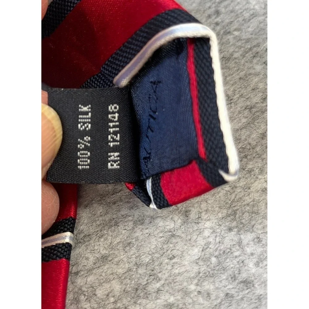 Nautica Mens Red Navy Blue White Striped‎ Silk Necktie RN 121146